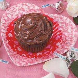 Macaroon Kisses (Almond Joy Cookies)