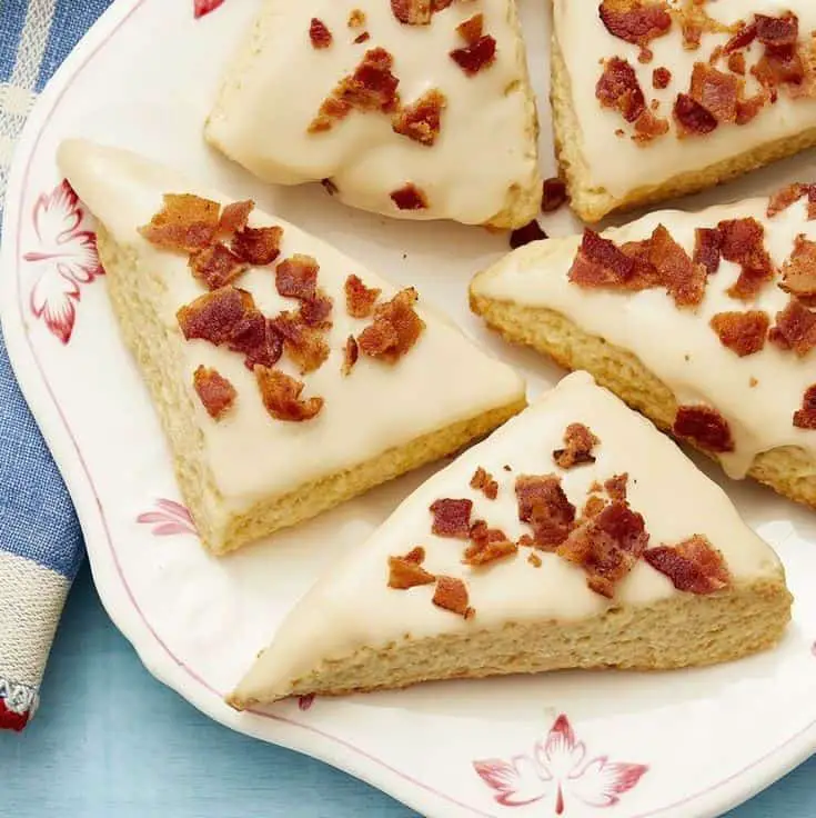 Maple Bacon Cinnamon Rolls