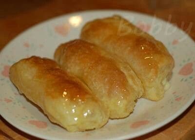 Stuffed Quesitos