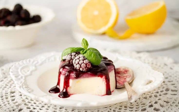 Thandai Panna Cotta