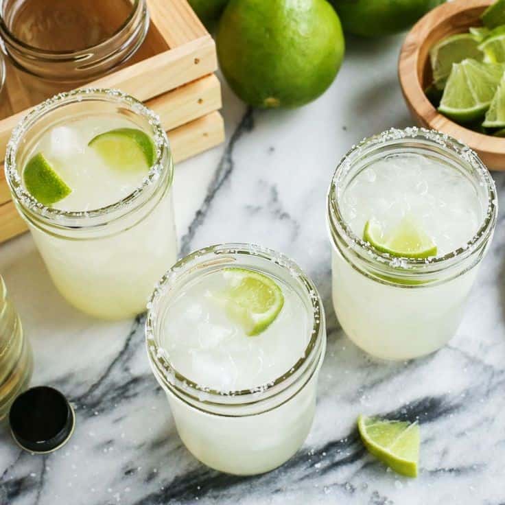 Spicy Skinny Margarita With Orange Juice And jalapeño Slices