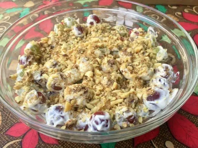 Triple Berry Mixed Green Salad