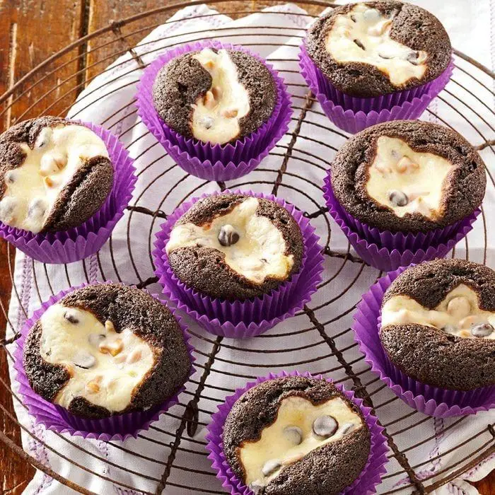 Caramel Apple Cupcakes