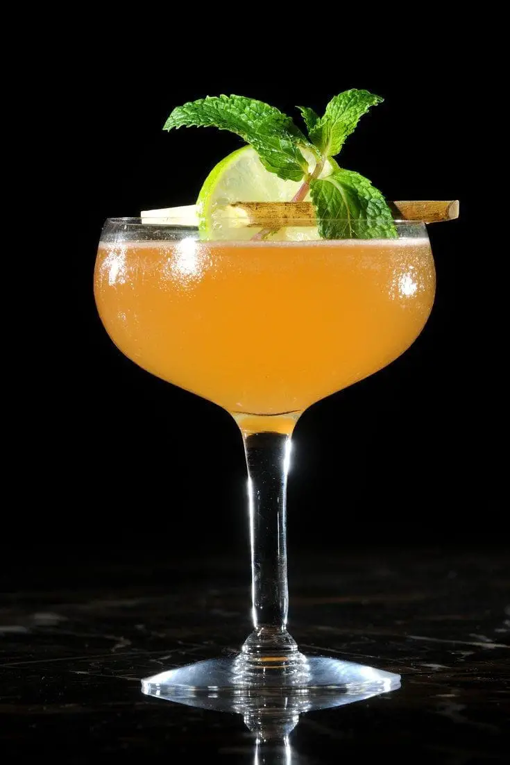 Strawberry Mint Smash