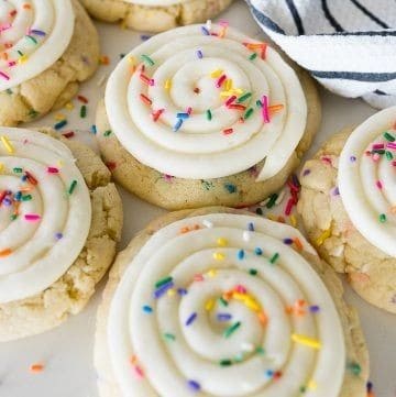 Crumbl Molten Lava Cookies