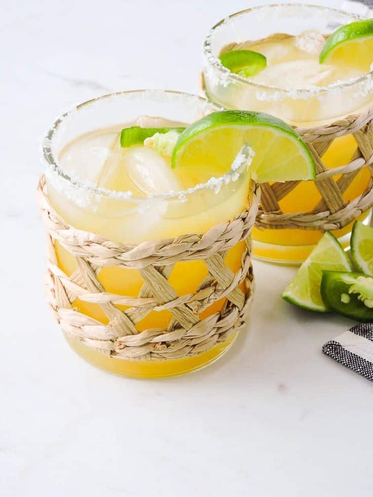 Non-Alcoholic Spicy Skinny Margarita