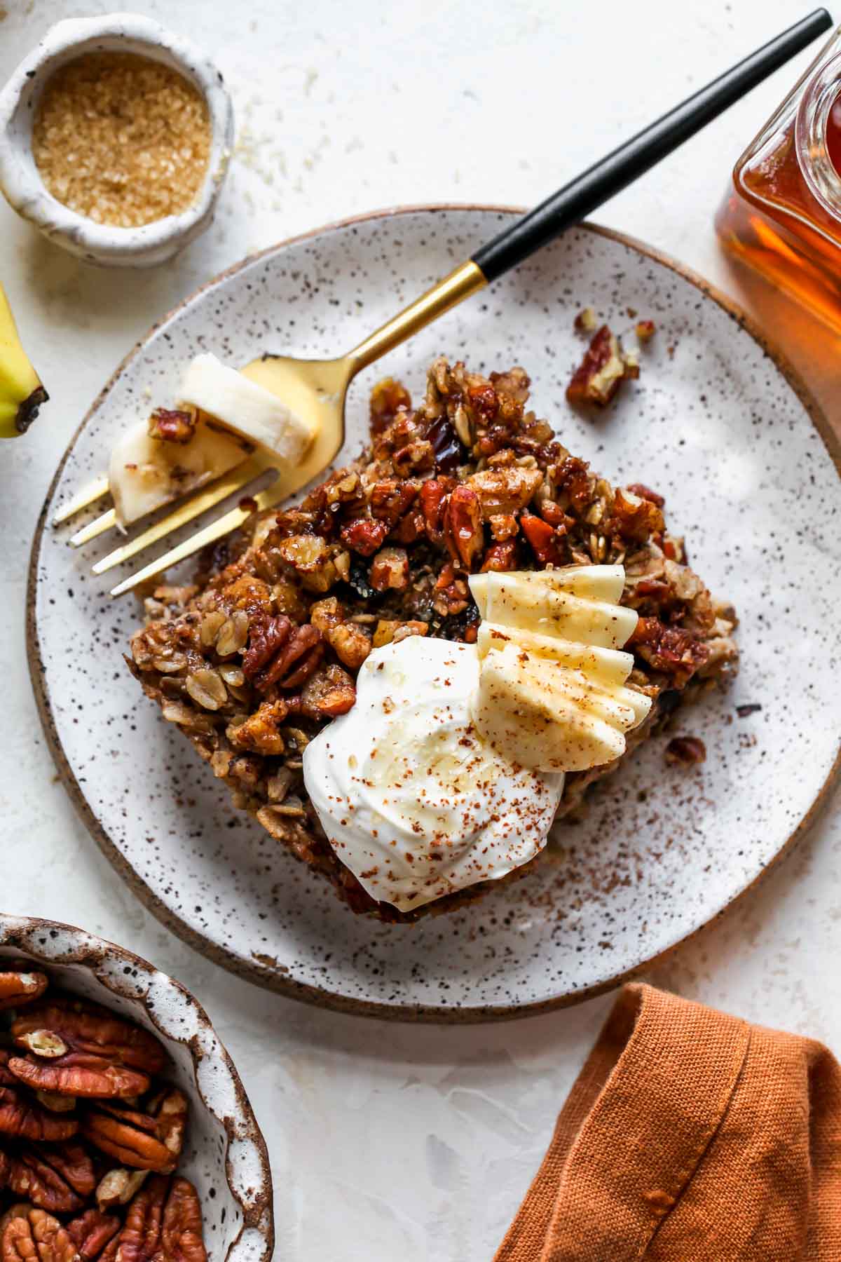 Chai Spiced Baked Oatmeal With Pecan Crumble