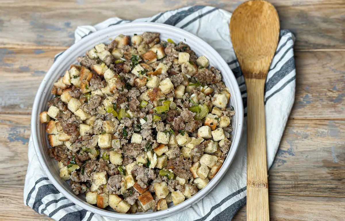 Crisp And Tender Smoked Sausage Stuffing
