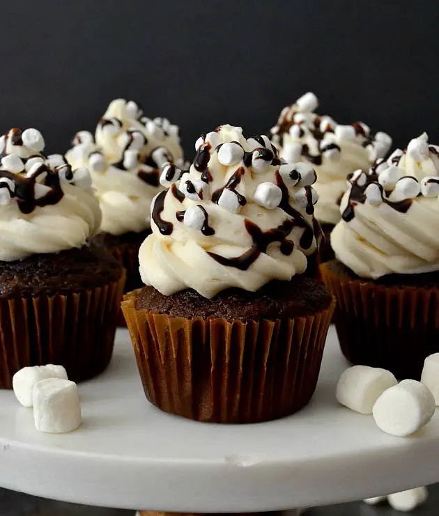 Hot Chocolate Cupcakes With Marshmallow Buttercream