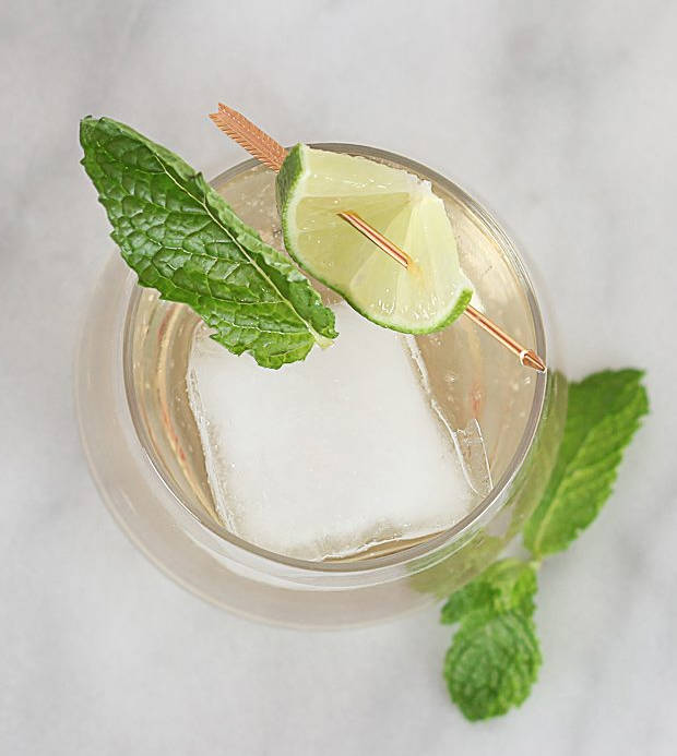 Hugo Cocktail