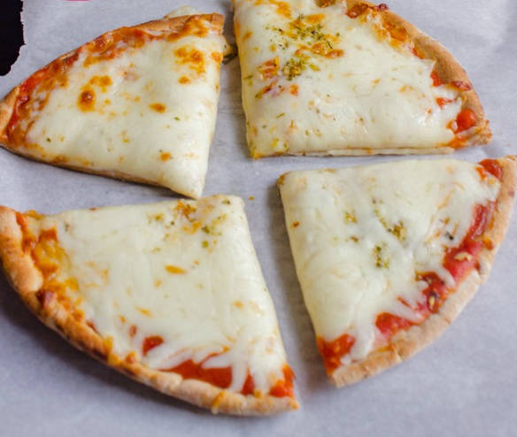 Pita Pizza
