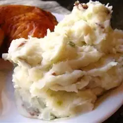 Red Skin Garlic Mashed Potatoes