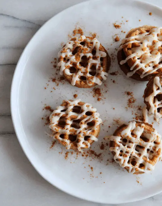 Snickerdoodle Waffle Cookies With Cream Cheese Glaze