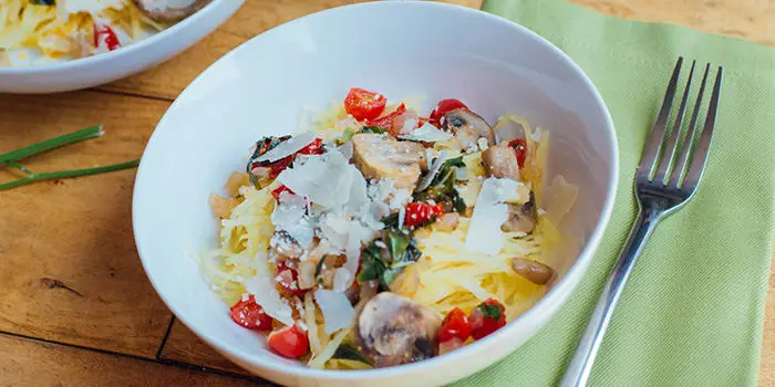 Spaghetti Squash With Tomatoes & Mushrooms