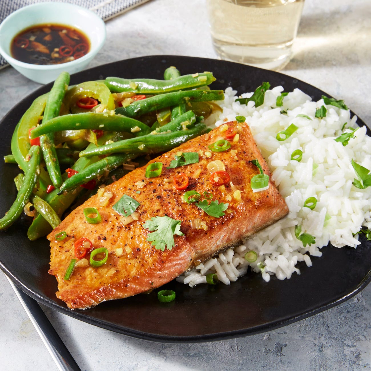 Spicy Lemongrass Salmon