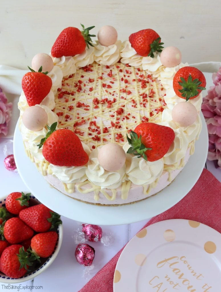 Strawberry And Cream Cheesecake