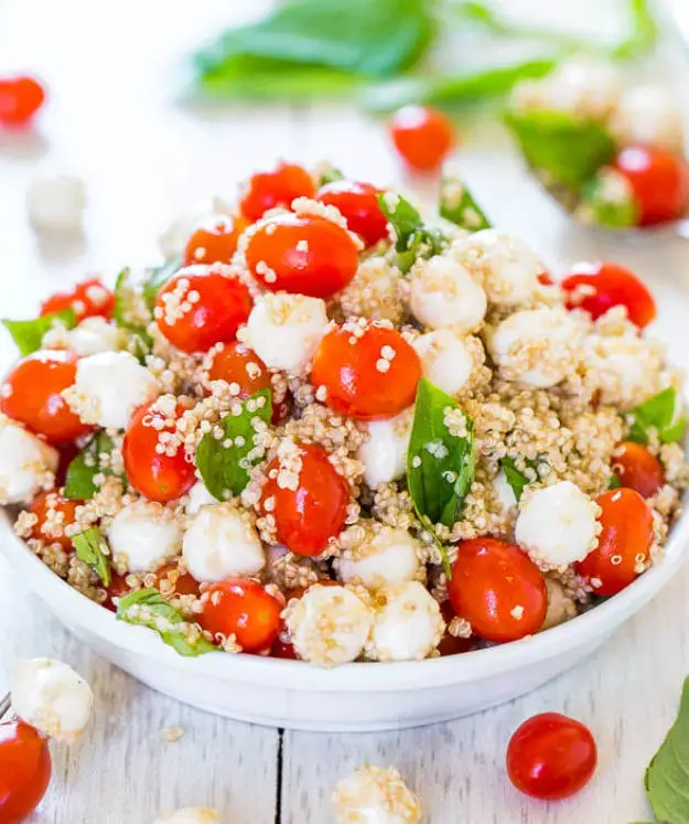 Tomato Mozzarella Salad With Basil And Quinoa
