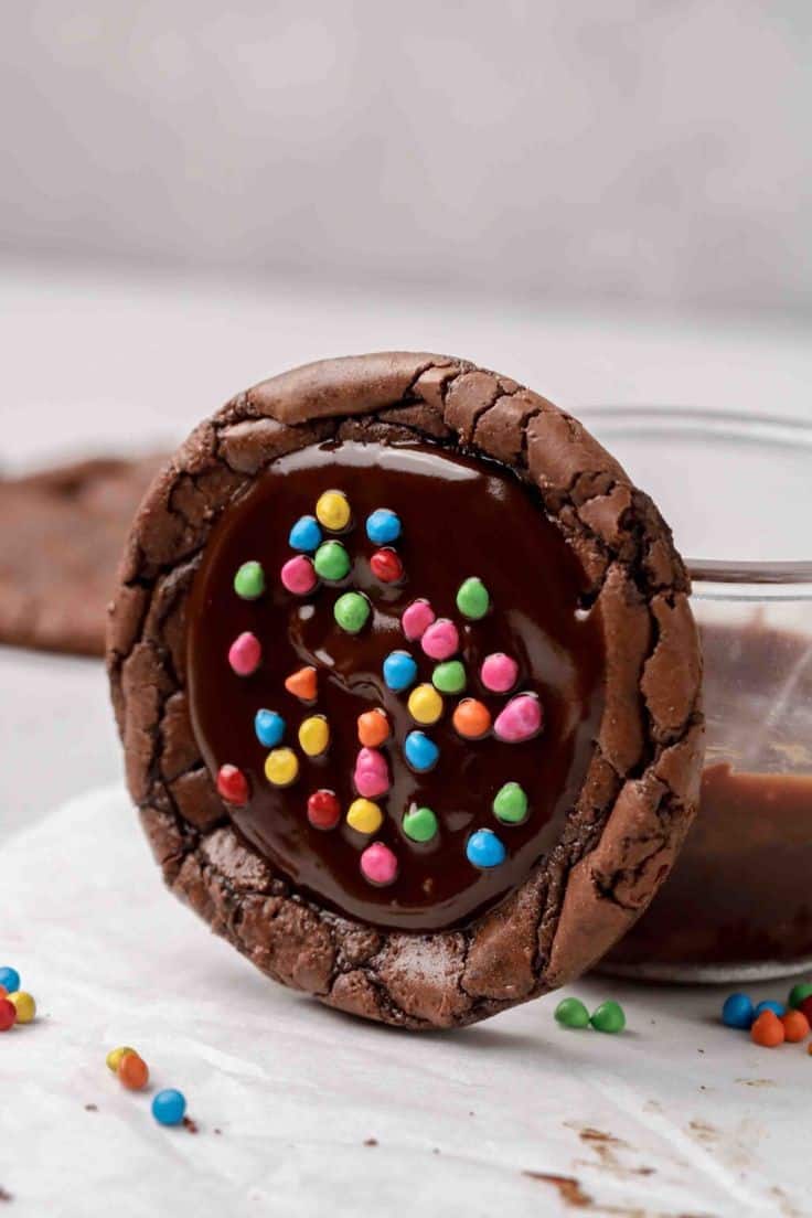 Crumbl Twix Cookies