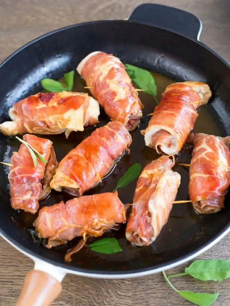 Panisses With Sage Leaves And Lemon