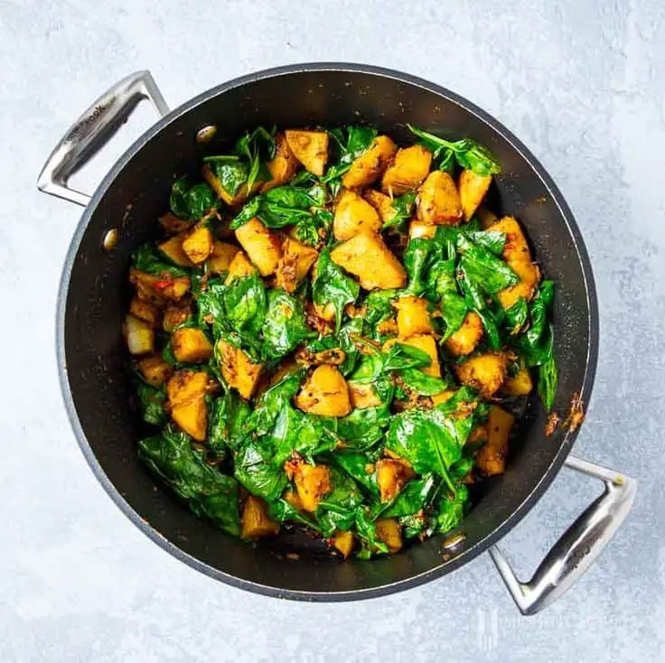 Saag Aloo