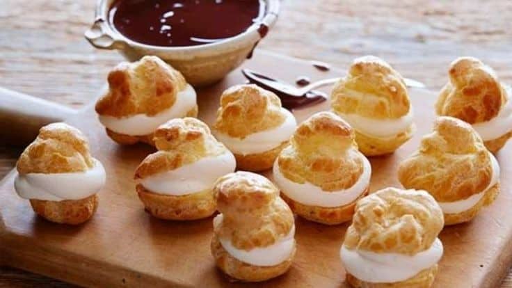 Cream-Filled Profiteroles With Chocolate Sauce