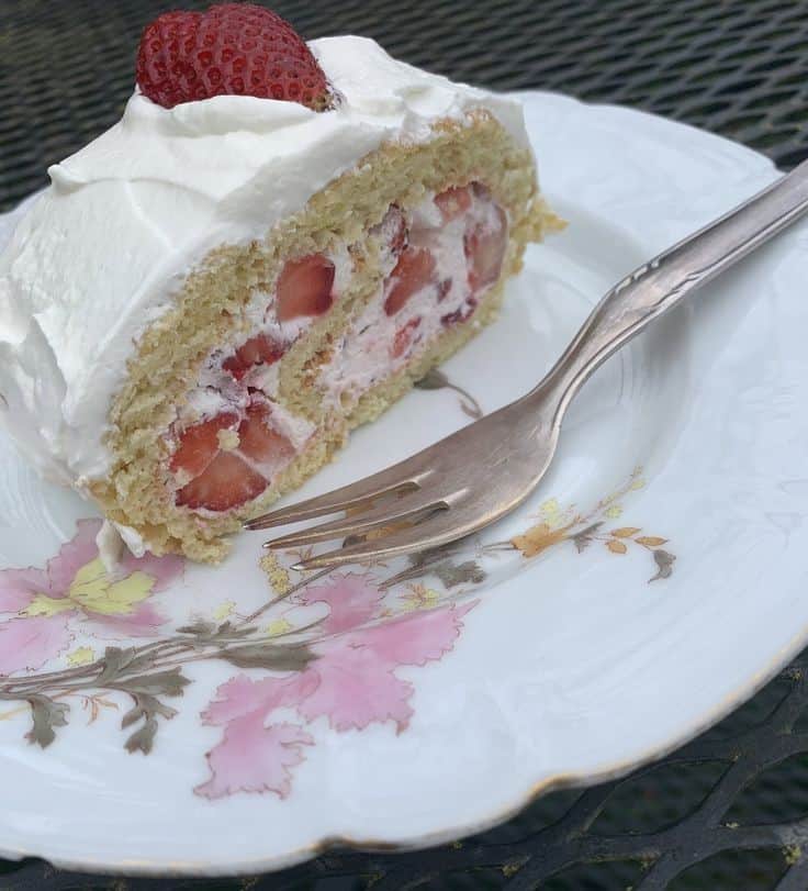 German Apple Sheet Cake