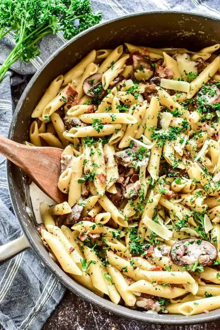 Creamy Leftover Turkey Pasta