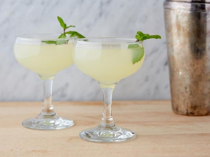 Fresh Mint Margaritas