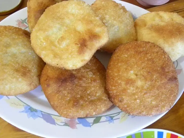 Koulouri Thessalonikis (Greek Sesame Bread Rings)