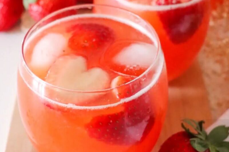 Sweet & Sparkling Valentine’s Day Punch: A Refreshing Mocktail for Any Celebration