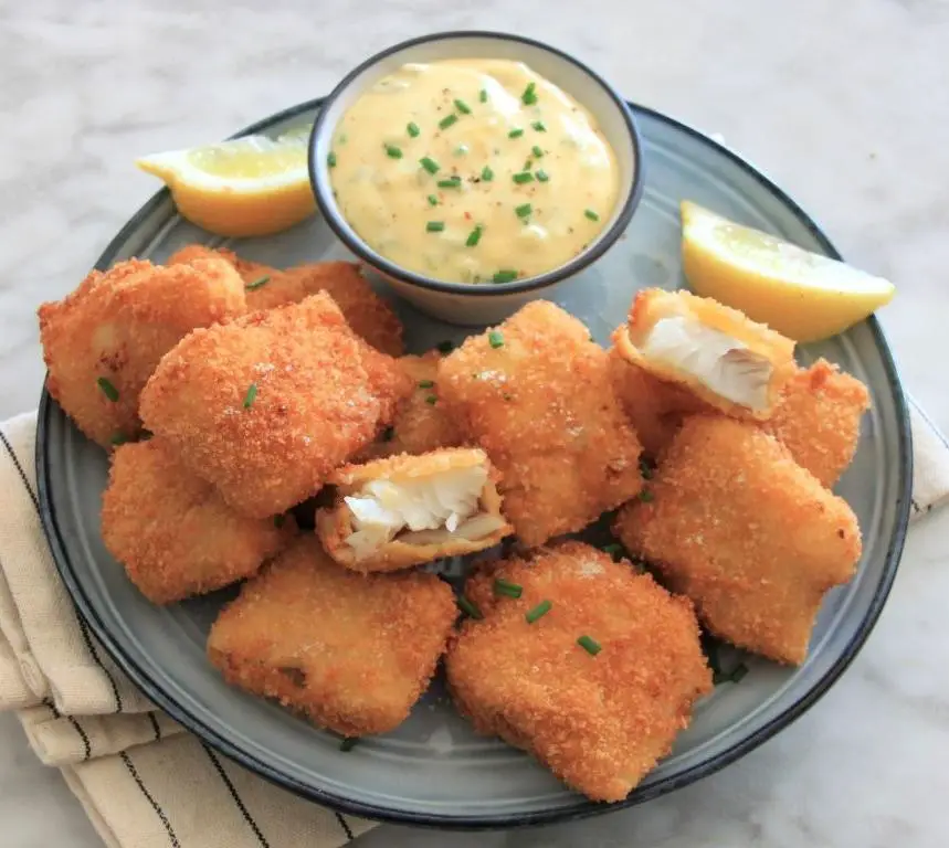 Air Fryer Fish Nuggets with Tartar Sauce