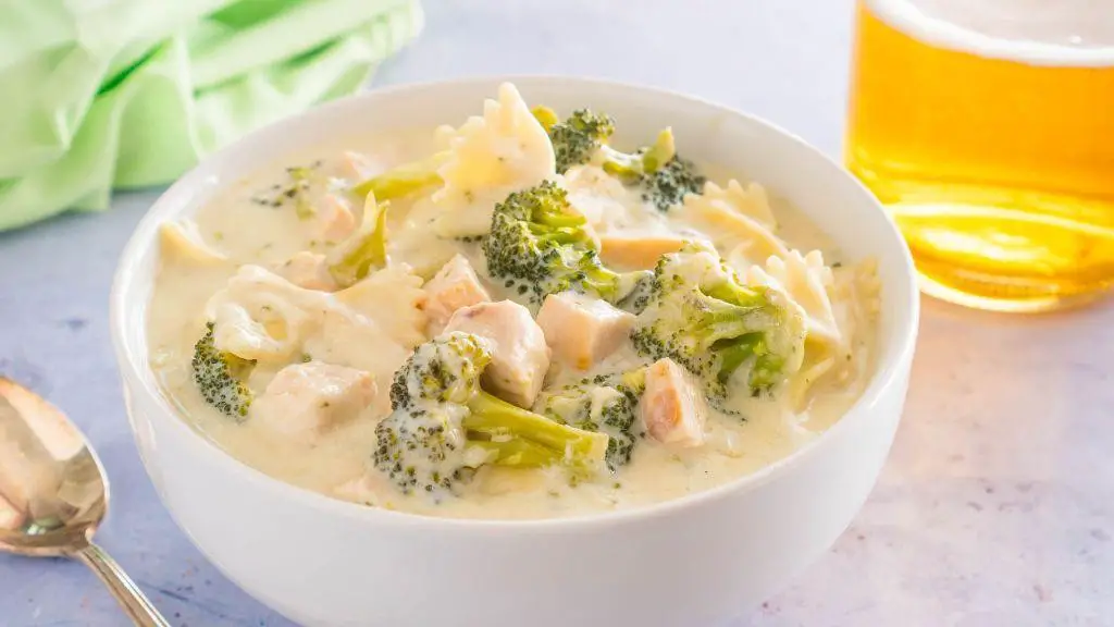 Alfredo Broccoli Soup