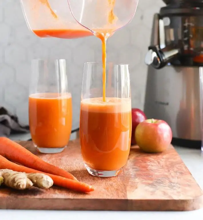Apple Carrot Ginger Juice