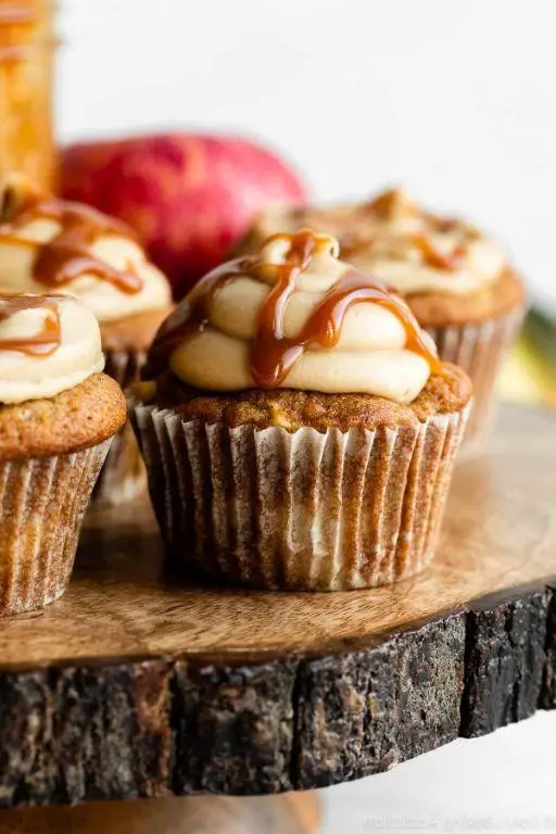 Apple Cinnamon Cupcakes with Caramel Drizzle