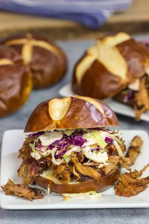 BBQ Pulled Pork Pretzel Dip