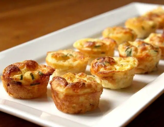 Bacon and Cheddar Bisquick Quiche