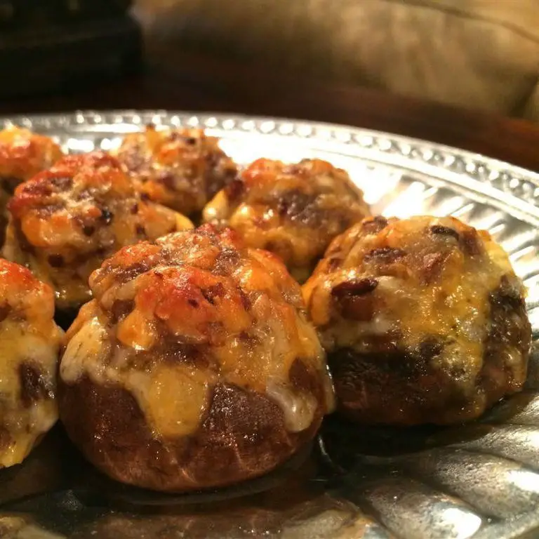 Bacon and Cheddar Stuffed Mushrooms