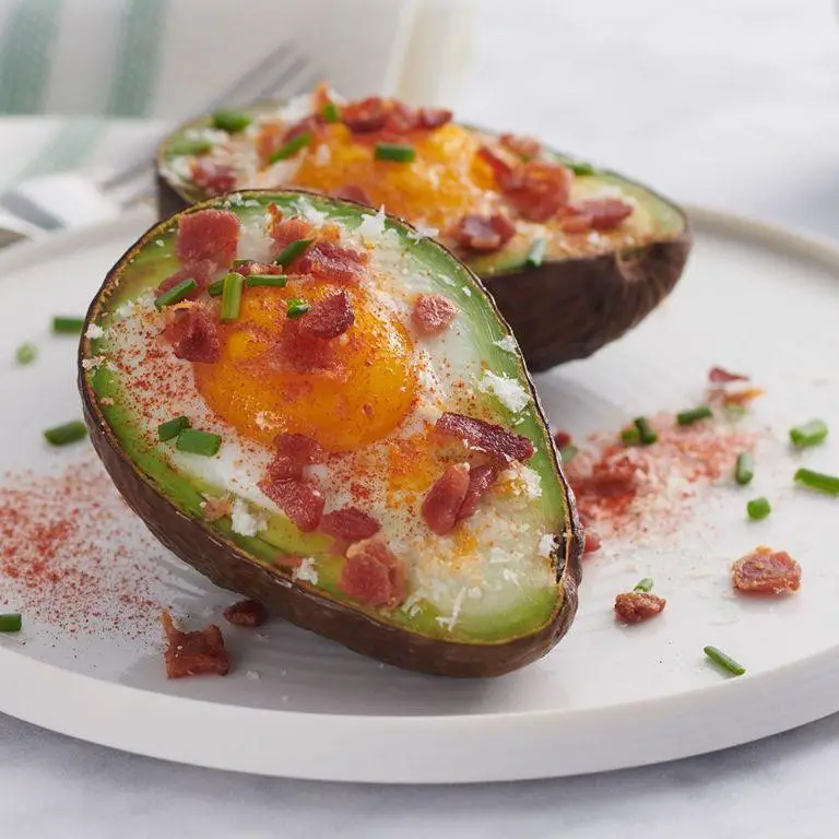 Baked Avocado with Bacon