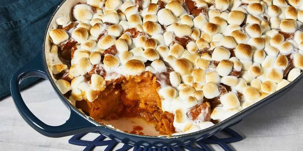 Baked Yams with Marshmallow Topping