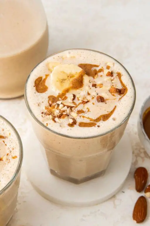 Banana Almond Butter High-Calorie Shake