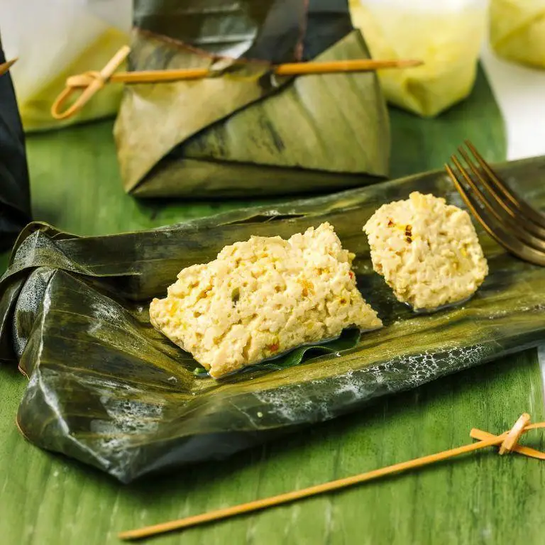 Banana Leaf Wrapped Tofu Curry