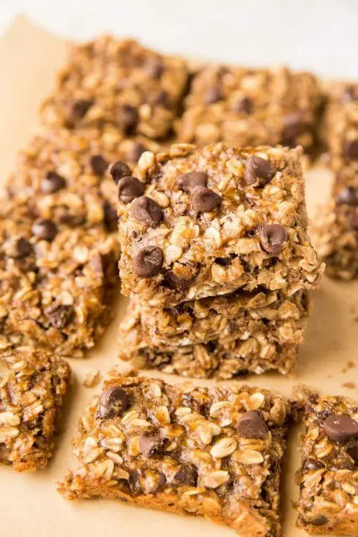 Banana Oatmeal Snack Bars