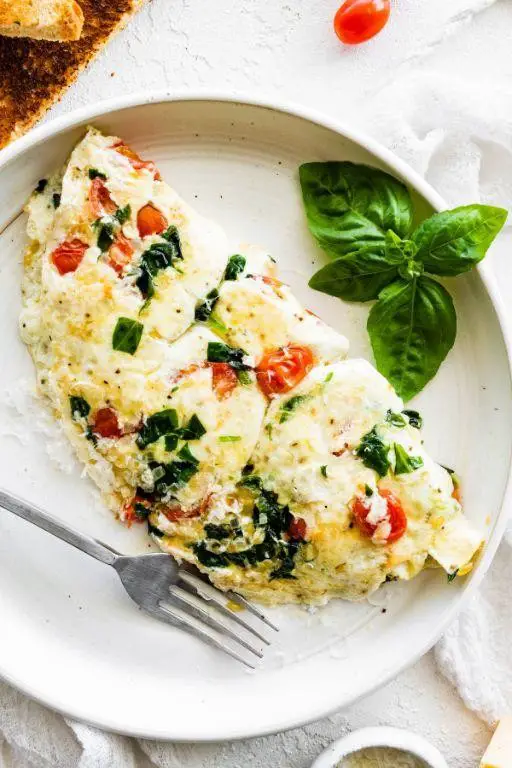Bariatric Egg White Omelette with Spinach