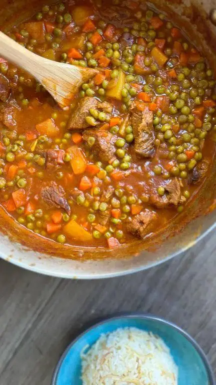 Beef Stew with Peas and Carrots
