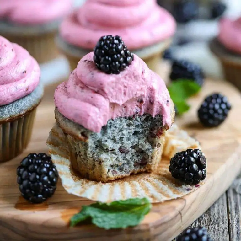 Blackberry Cupcakes