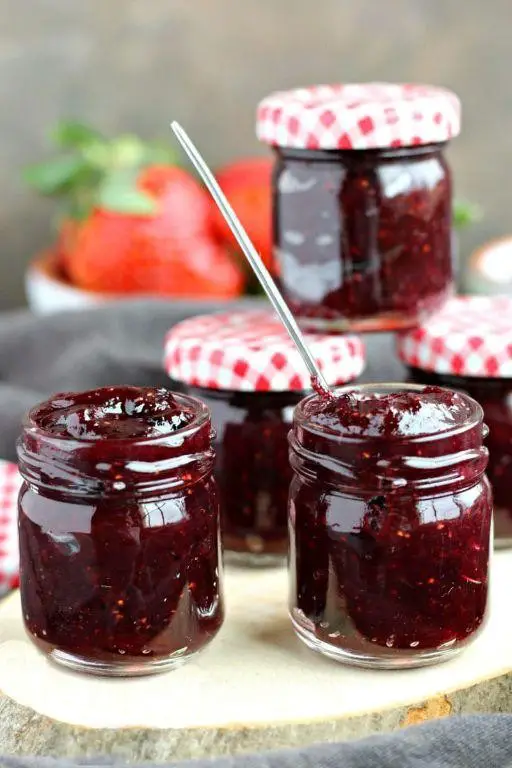 Blackberry Rhubarb Jam