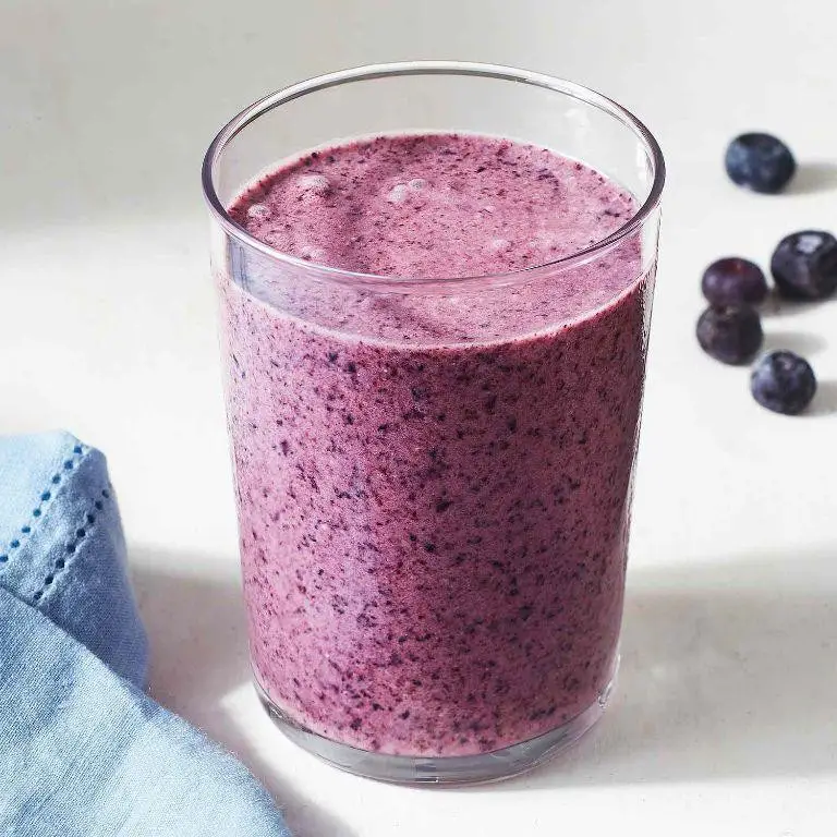 Blueberry Coconut Smoothie