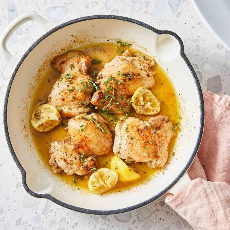Boneless Chicken Thighs with Quick Lemon Garlic Sauce