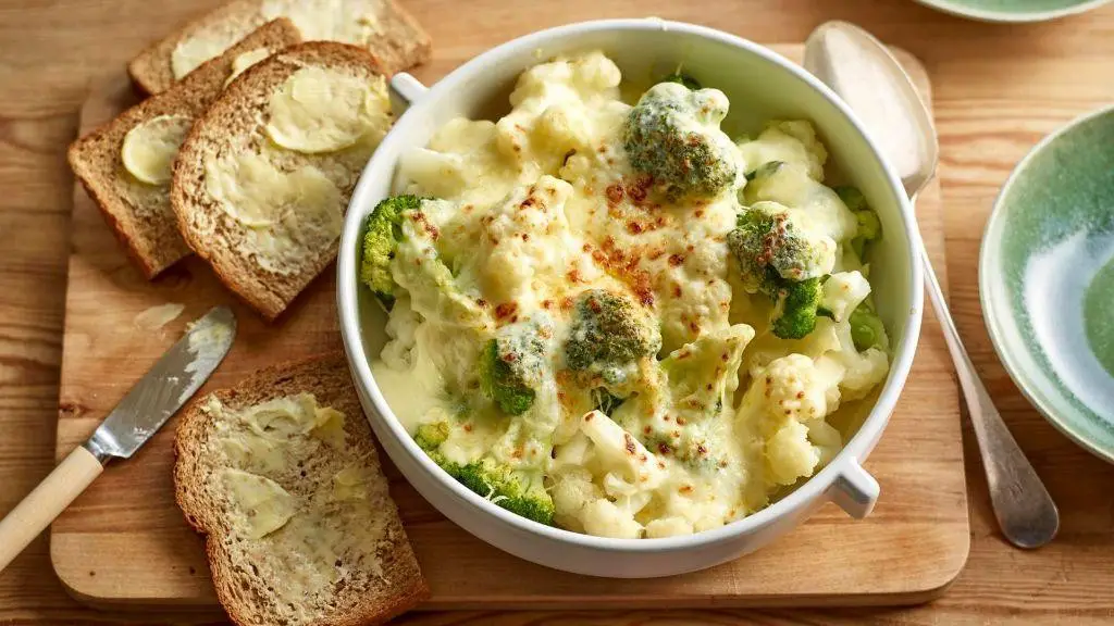 Broccoli and Cauliflower Cheese