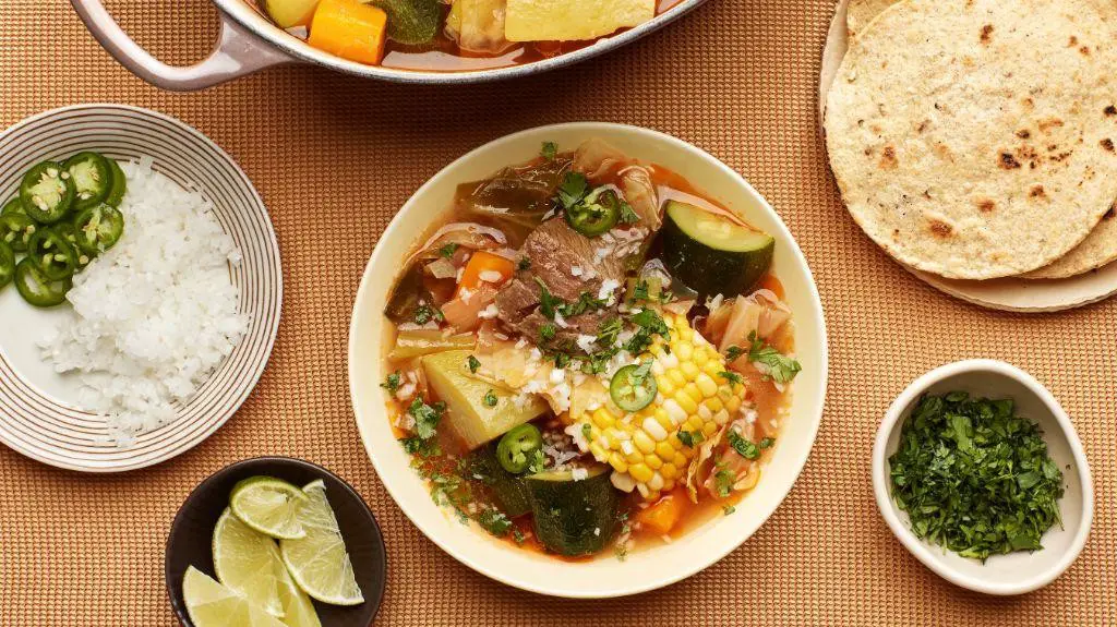 Caldo de Res